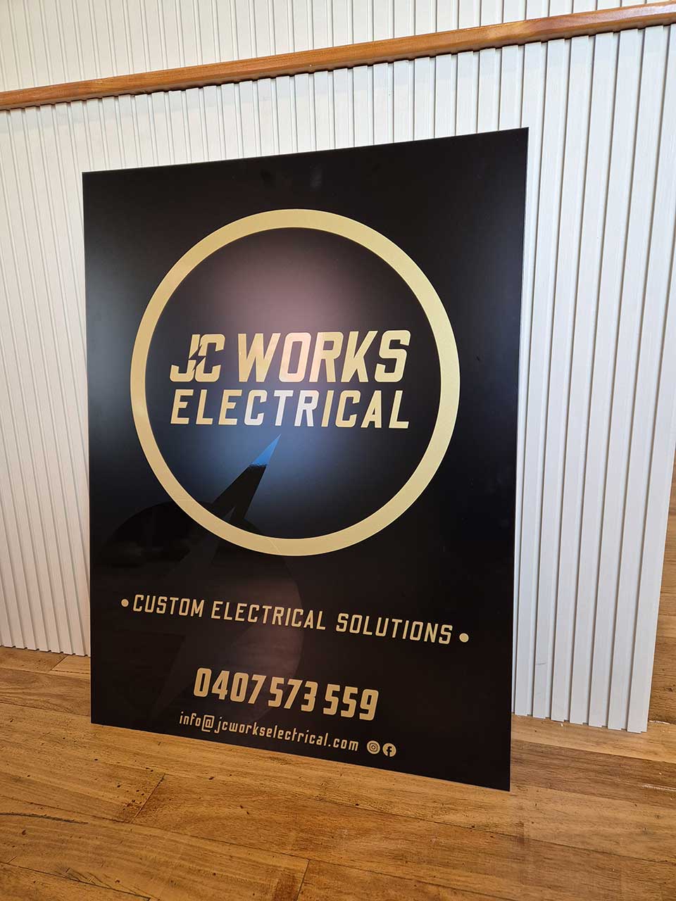 Construction composite sign